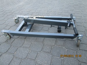 Stojak mobilny (po złożeniu)